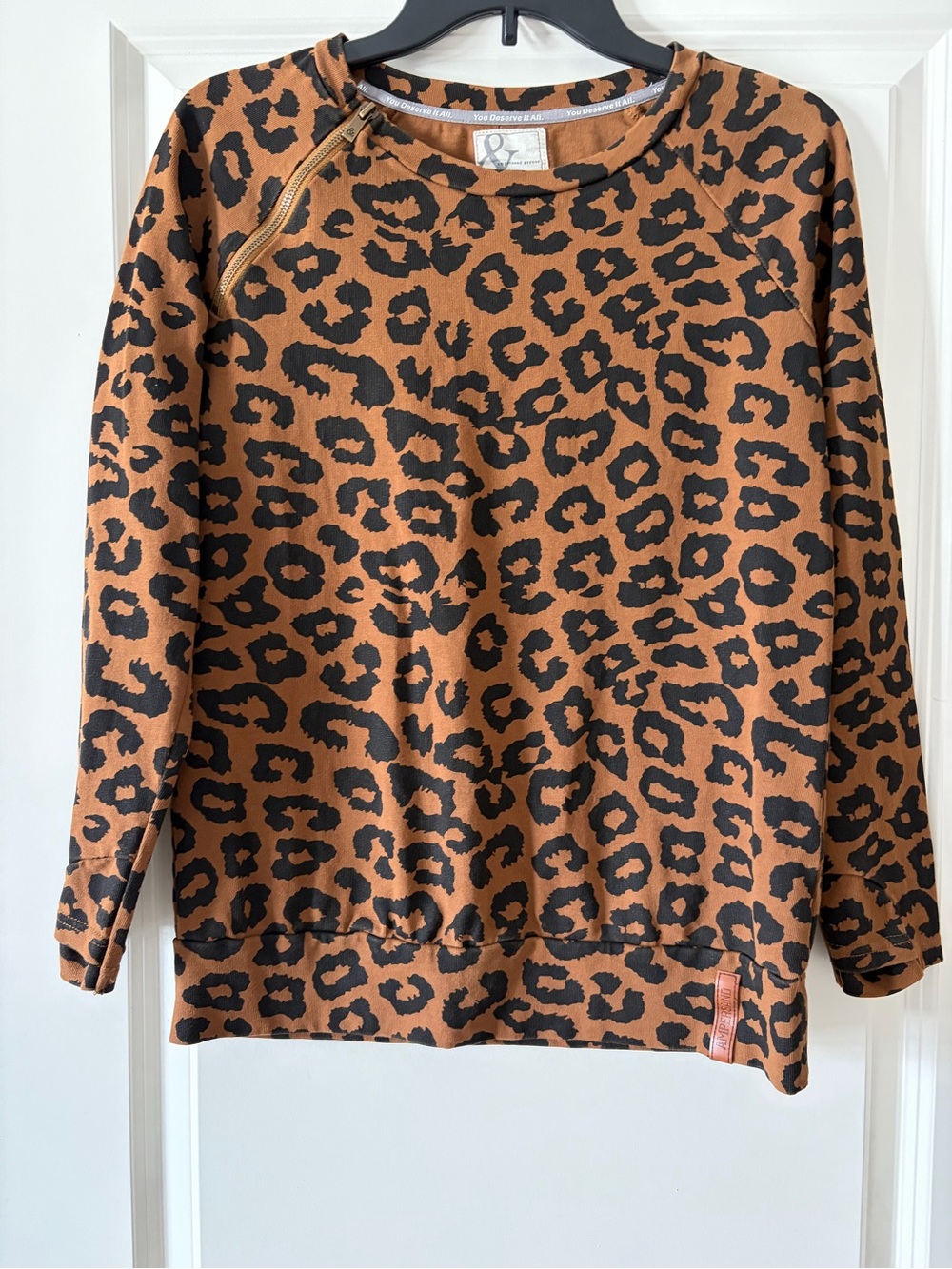 AMPERSAND AVE Leopard Print Crewneck Sweatshirt - Brown/Black EUC